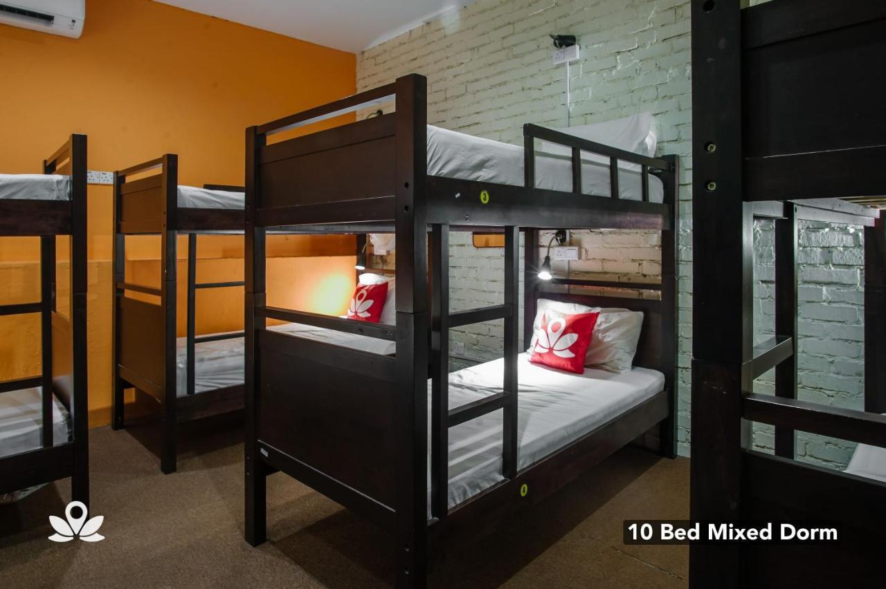The Explorers Guesthouse And Hostel Kuala Lumpur Eksteriør billede